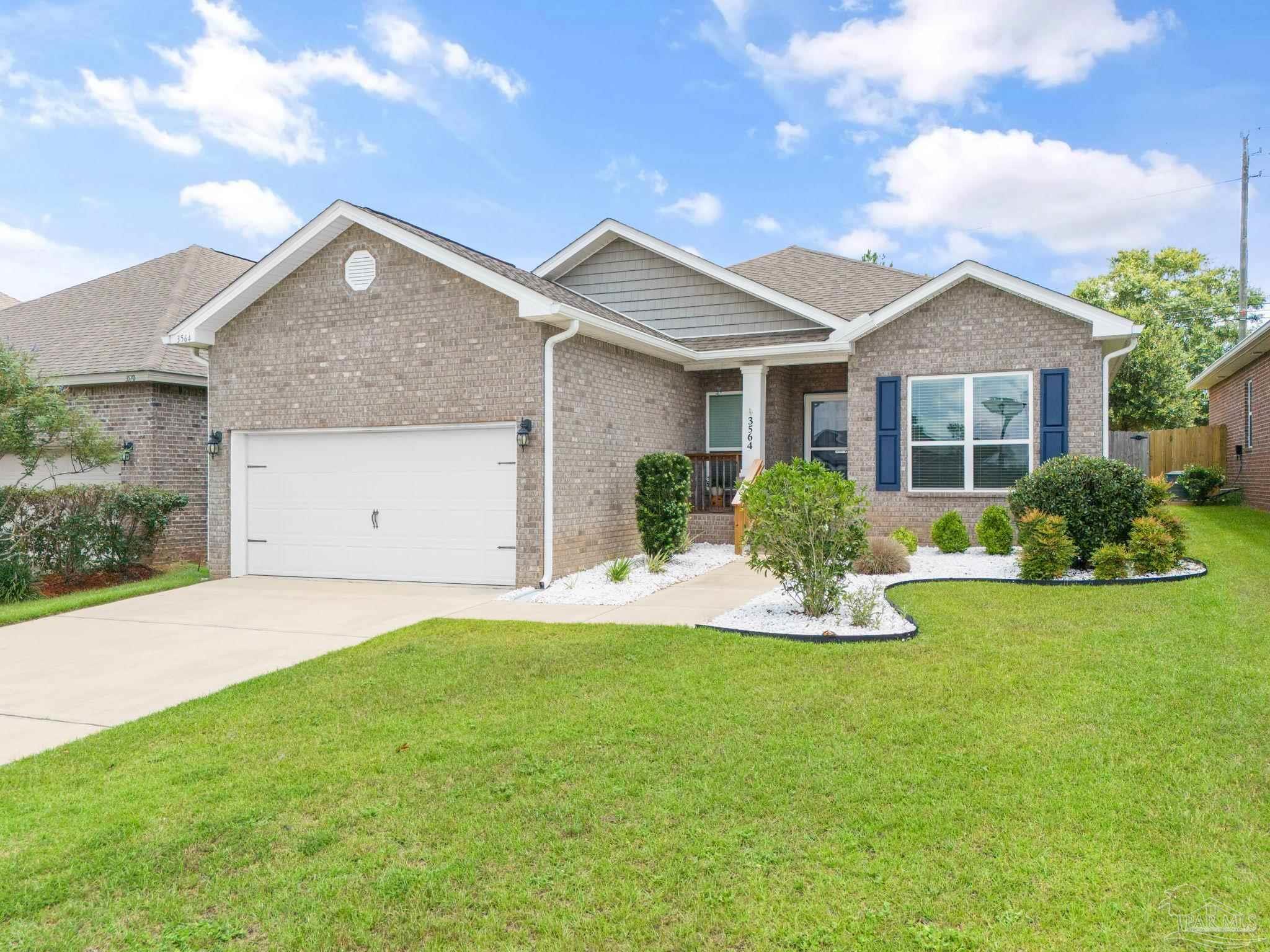 Property Photo: 3564 Whitetail Ln FL 32526