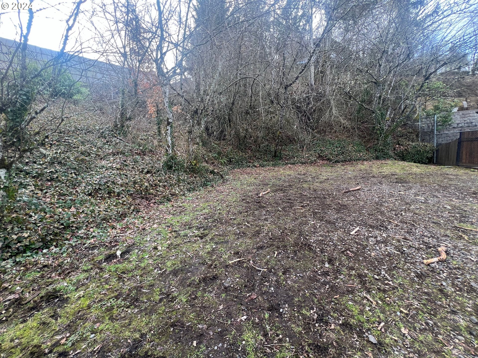 Property Photo:  3035 SW 11th Ave  OR 97239 