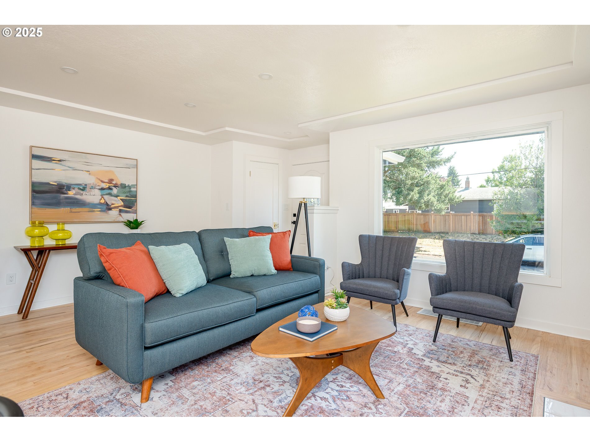Property Photo:  3307 NE 74th Ave  OR 97213 
