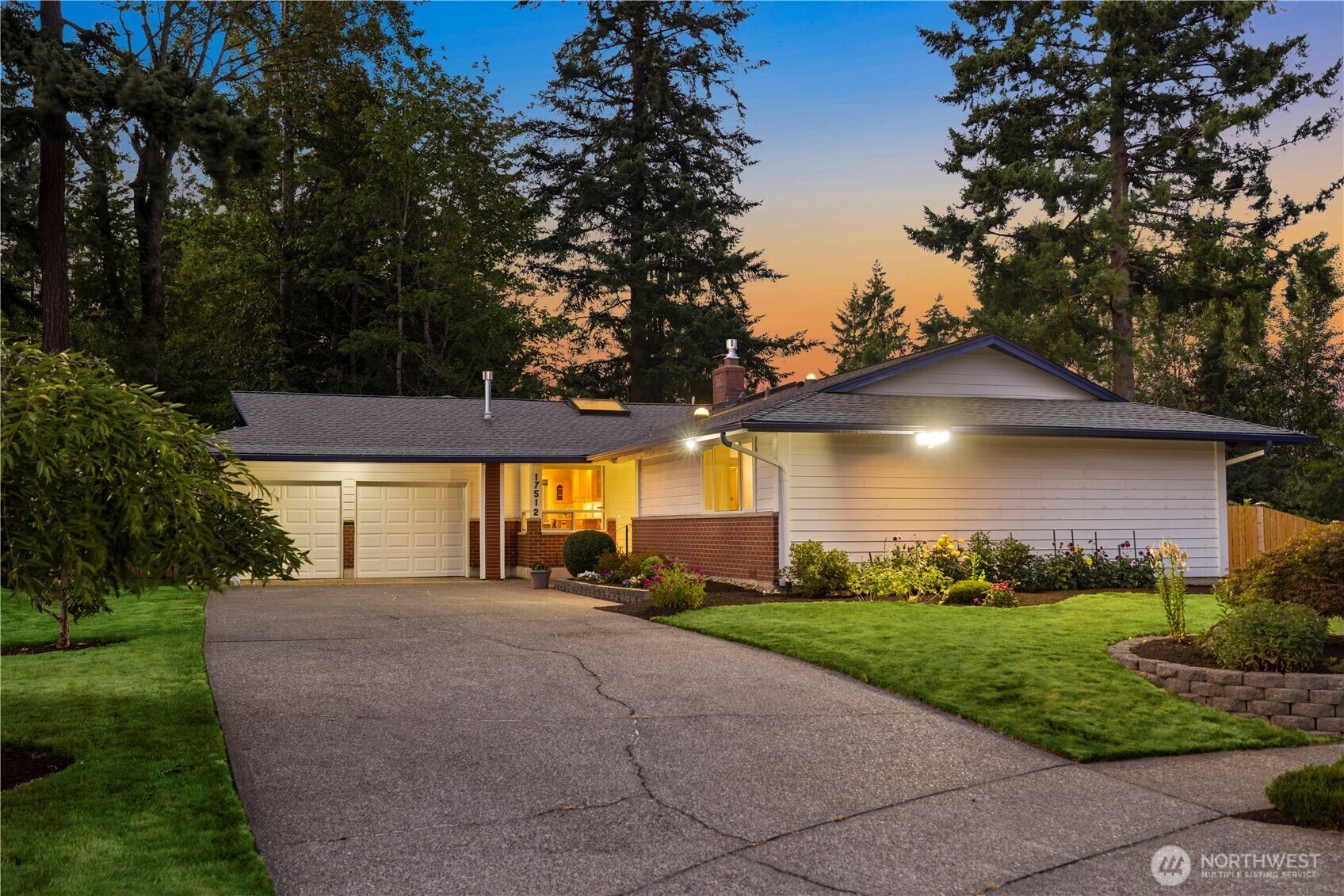 Property Photo:  17512 NE 22nd Court  WA 98052 
