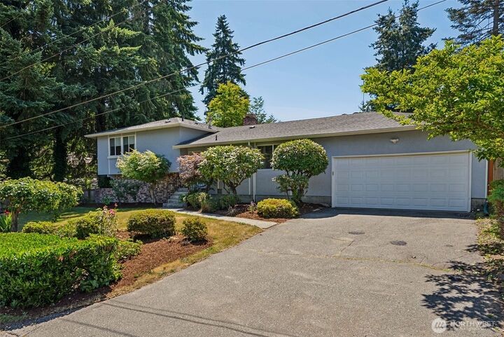 Property Photo:  12055  25th Avenue NE  WA 98125 