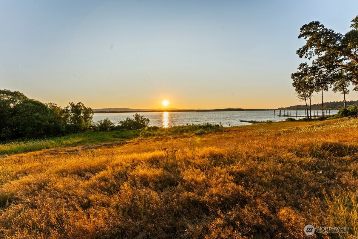 Property Photo: 6704 NW 26th Court WA 98665