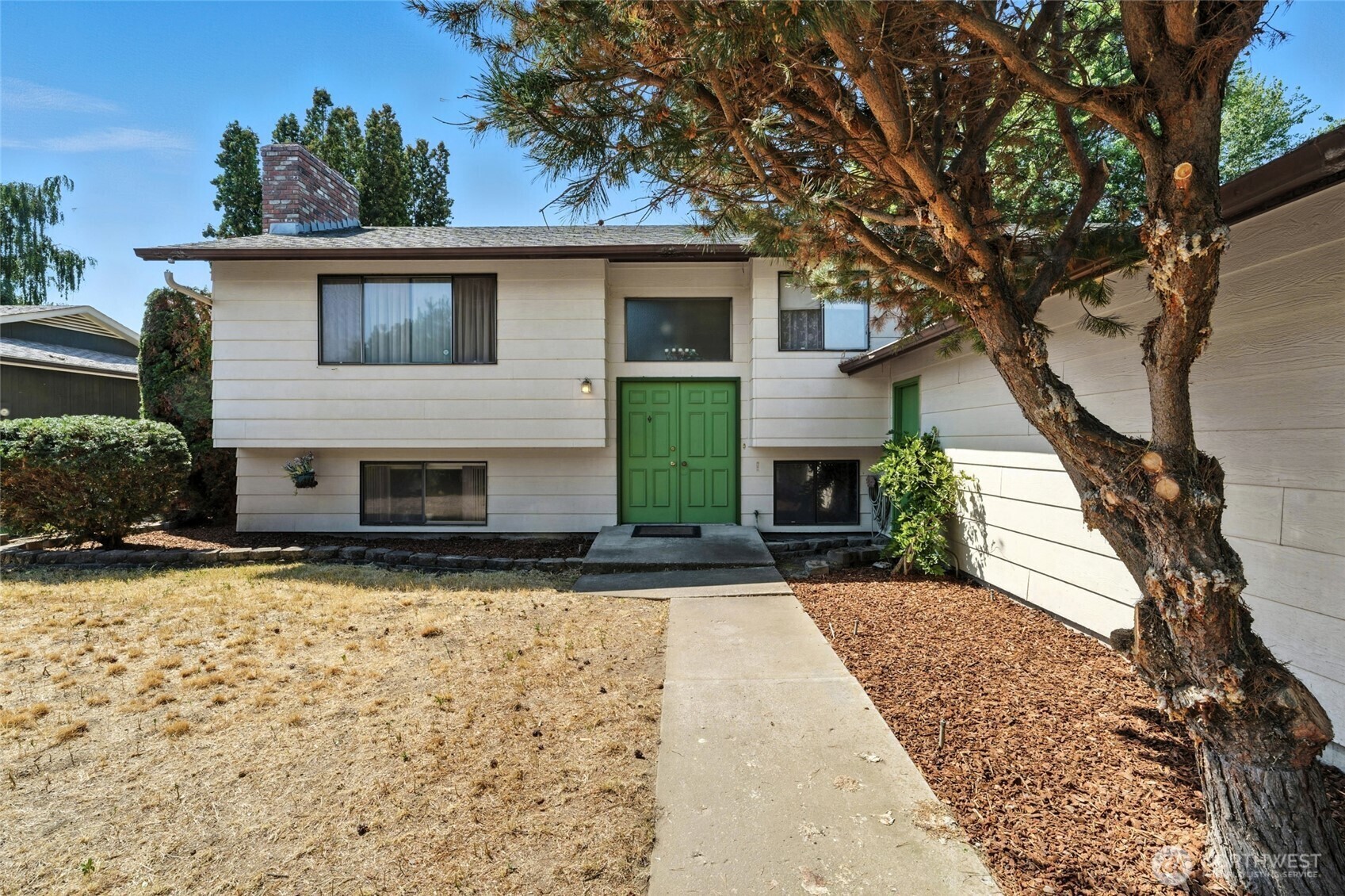 2150  Granite Drive  Walla Walla WA 99362 photo