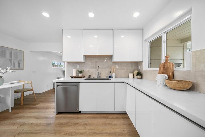 Property Photo: 857 Peach Avenue CA 94087