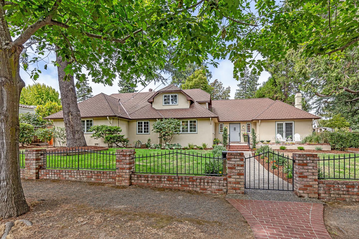 Property Photo: 635 Occidental Avenue CA 94402