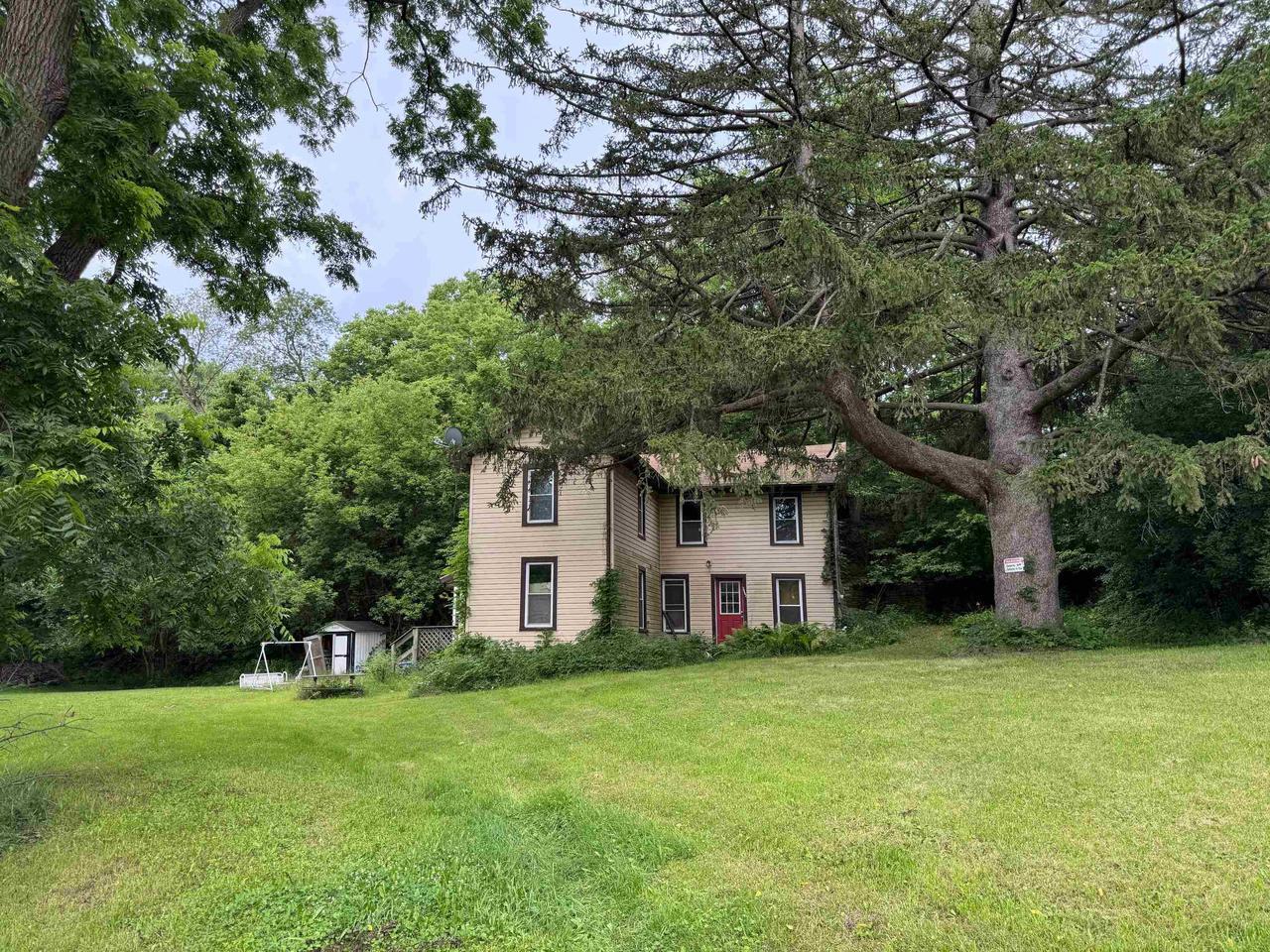 Property Photo: 1803 Rockport Road WI 53545