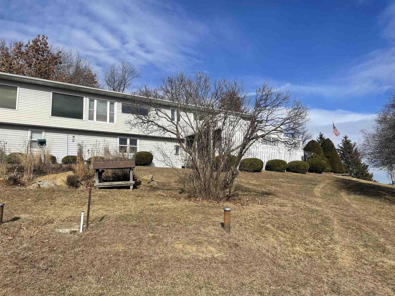 Property Photo: 8601 County Road A Road WI 53508