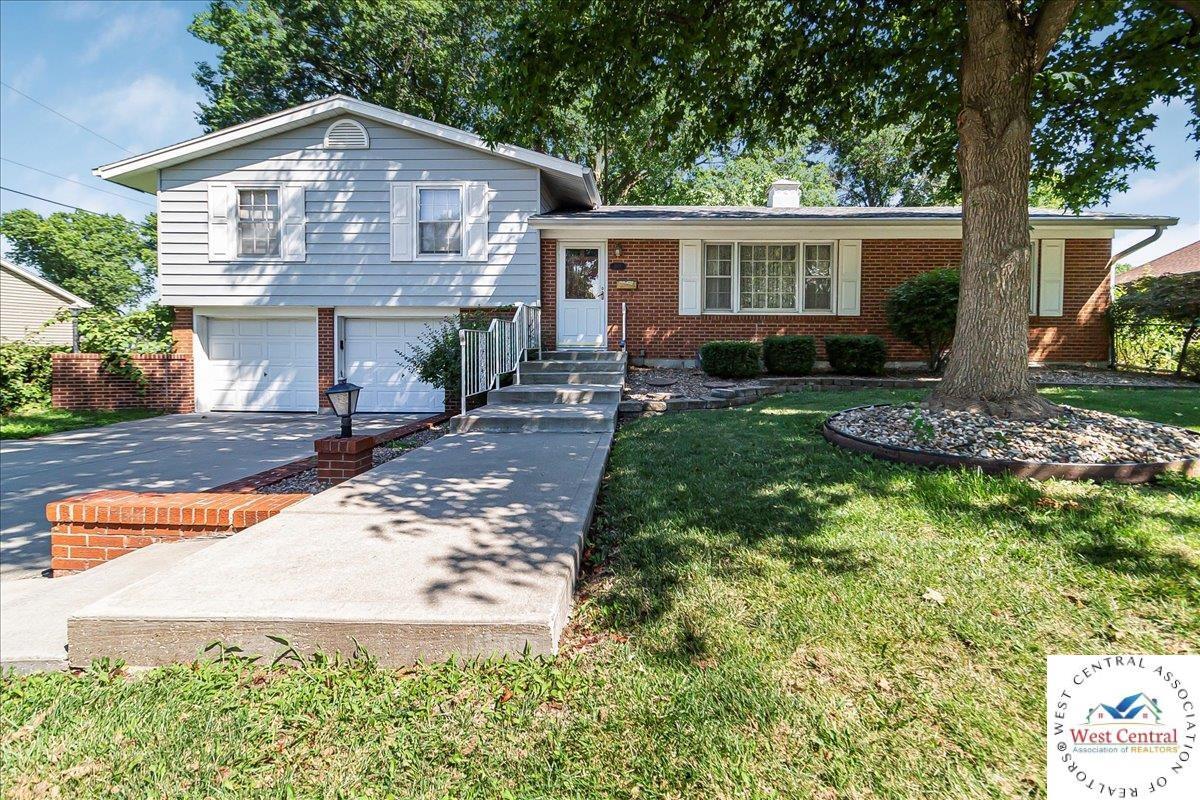 Property Photo: 807 Ruth Ann MO 65301