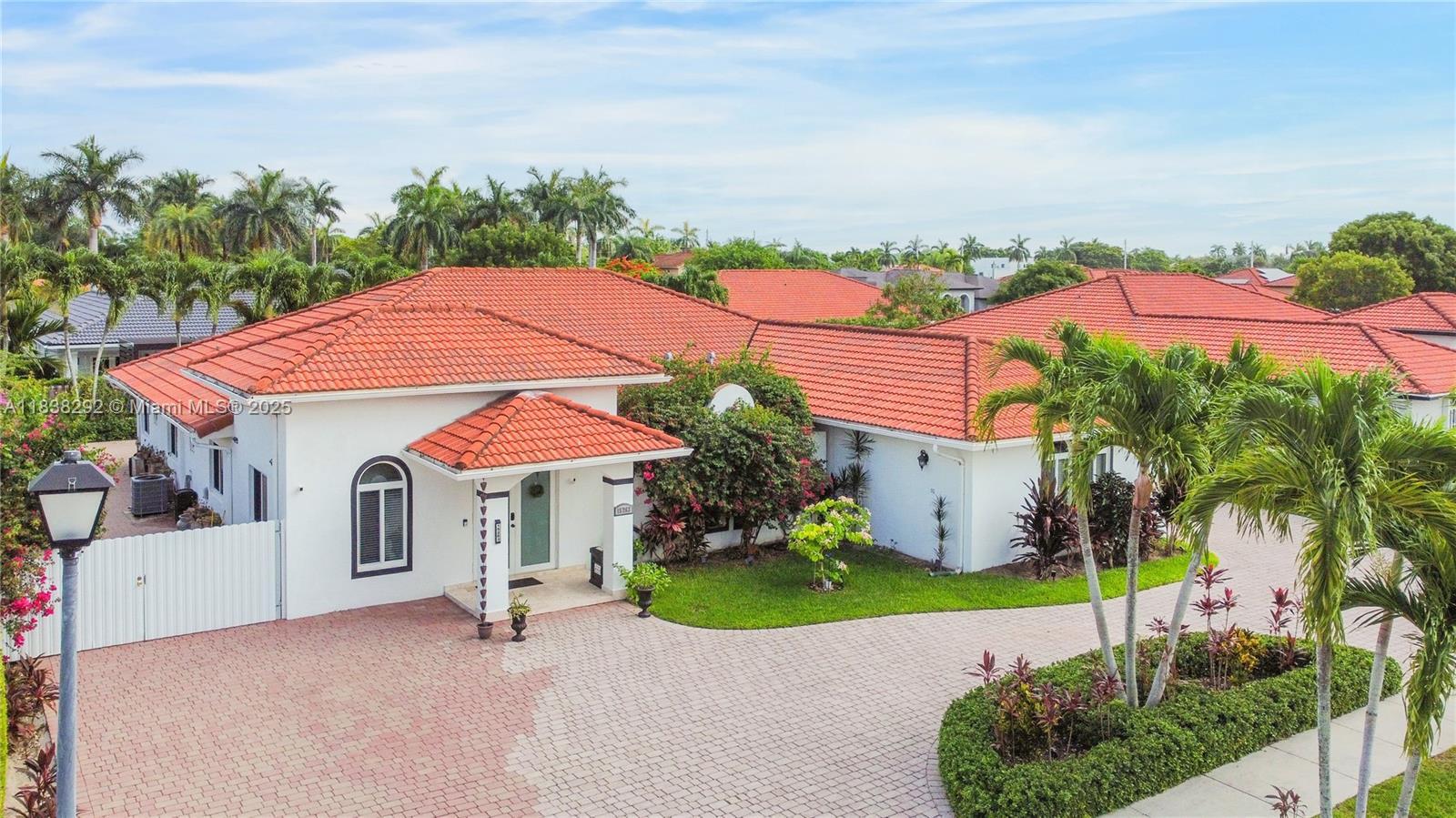 Property Photo: 15263 SW 162nd St FL 33187
