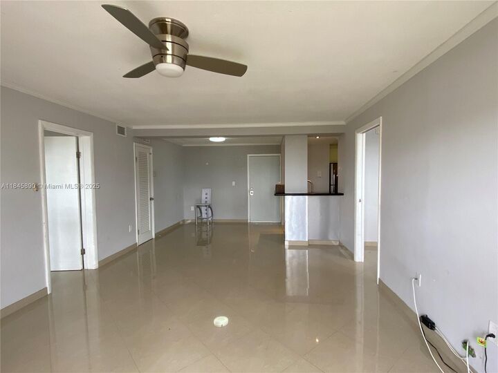 Property Photo: 1990 Marseille Dr 506 FL 33141