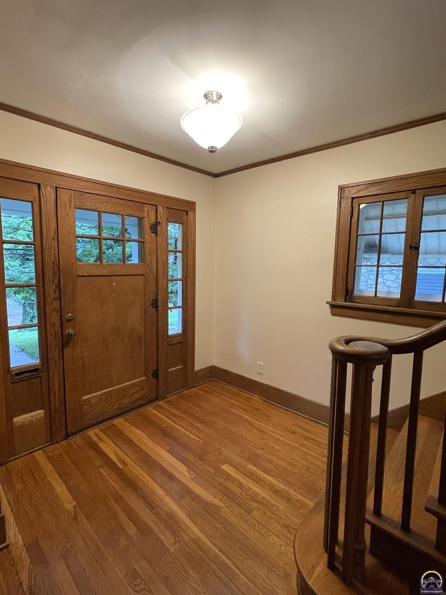 Property Photo: 1716 NW Grove Ave KS 66606