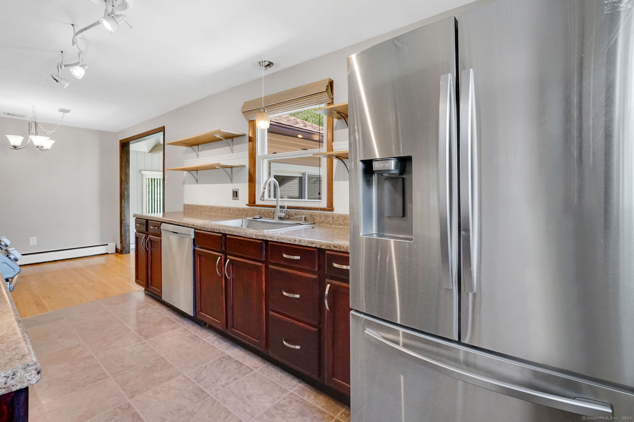 Property Photo: 293 Brainard Road CT 06082