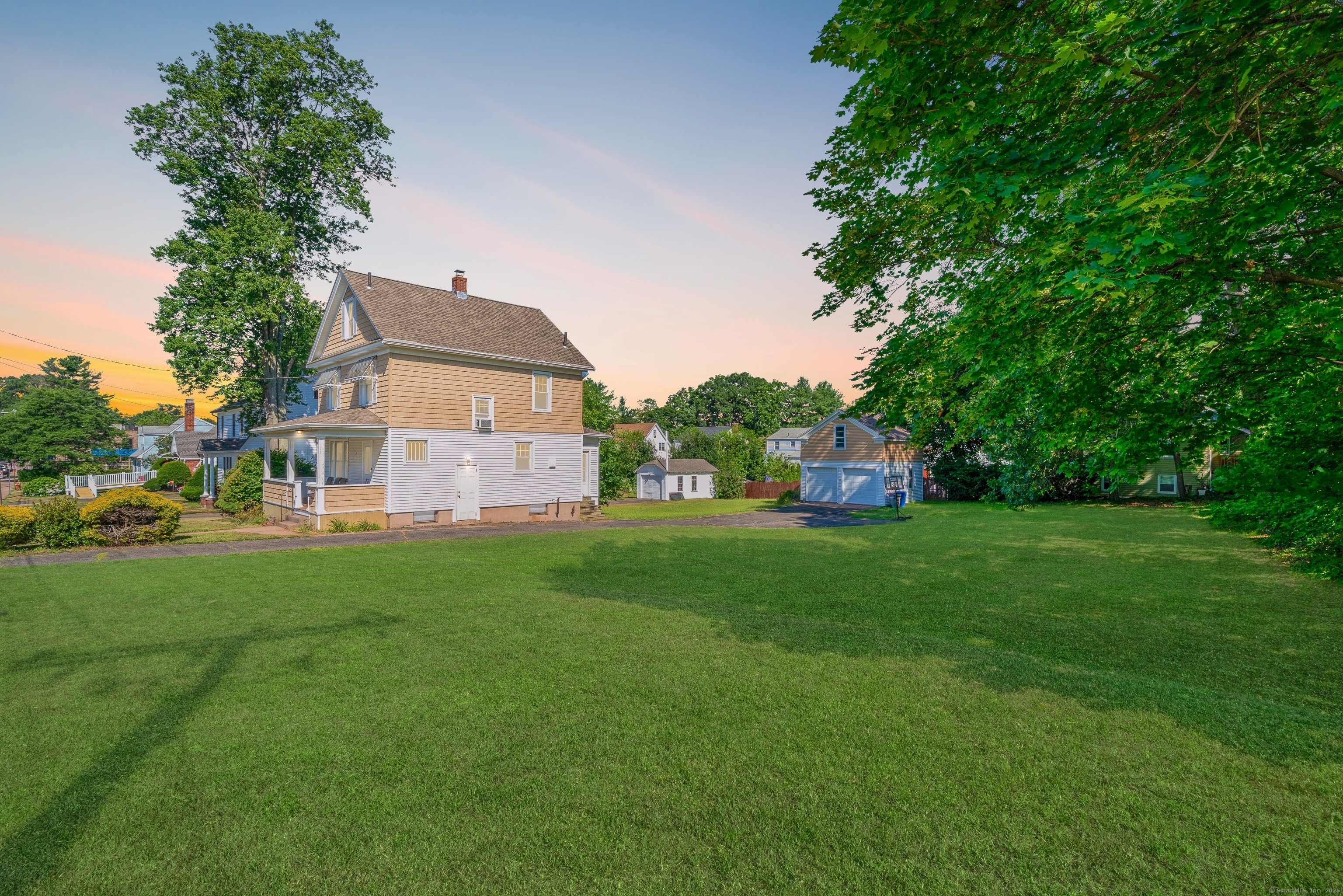Property Photo: 41 Washington Street CT 06042
