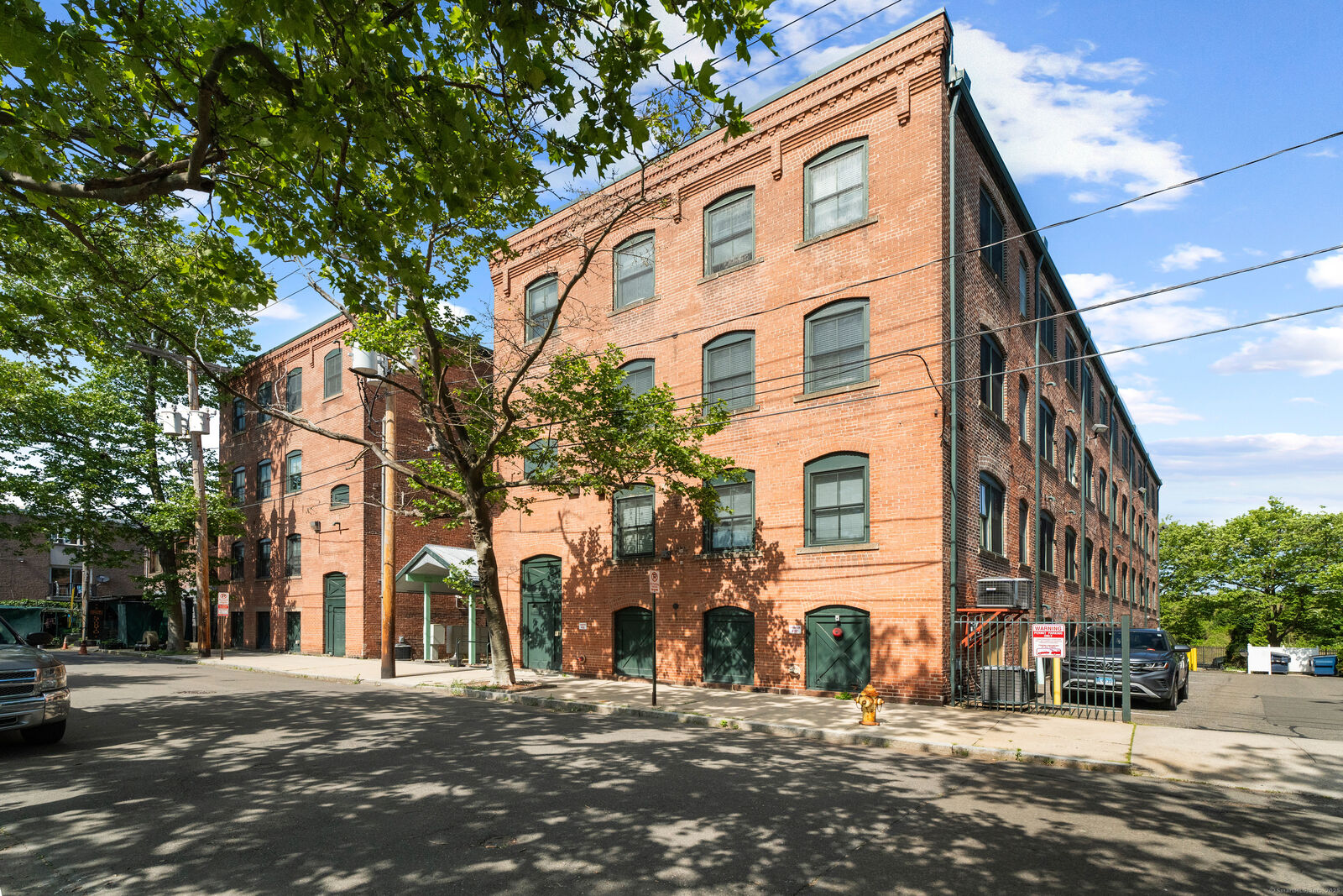 Property Photo: 43 Chestnut Street 307 CT 06511