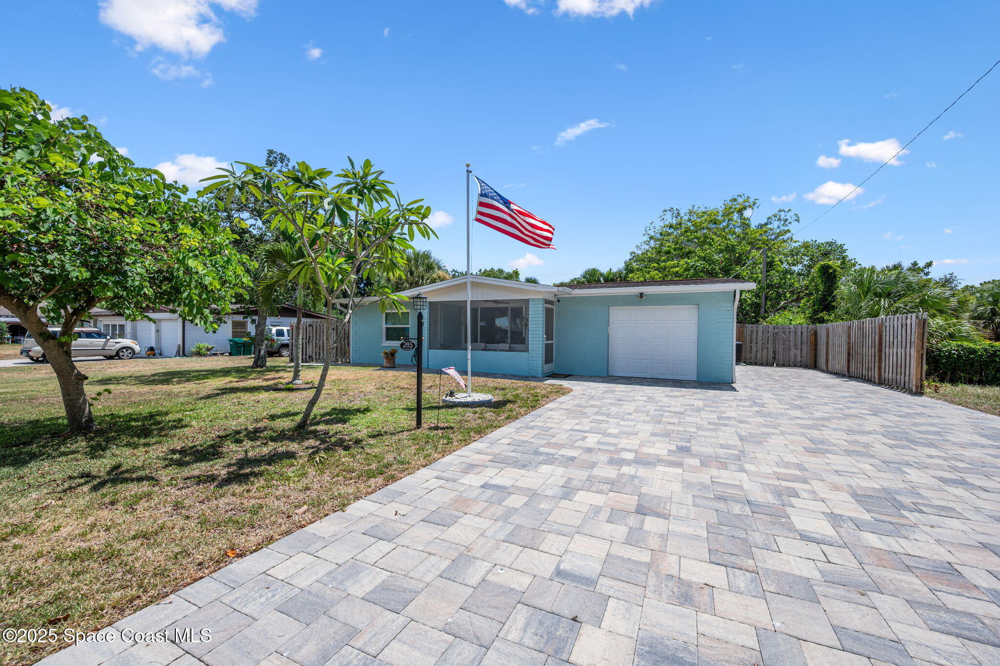 Property Photo: 285 Le Jeune Drive FL 32953