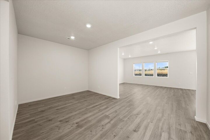 Property Photo: 3879 S Keller Ln WA 99206