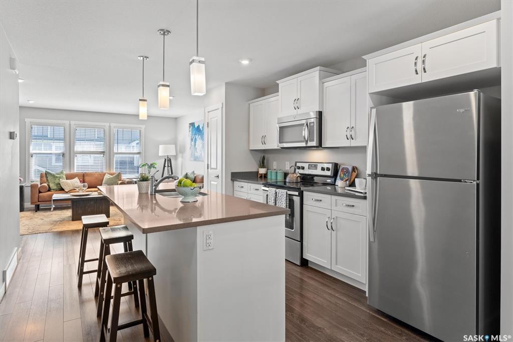 Property Photo: 1220 Pringle Way 217 SK S7T 0X5