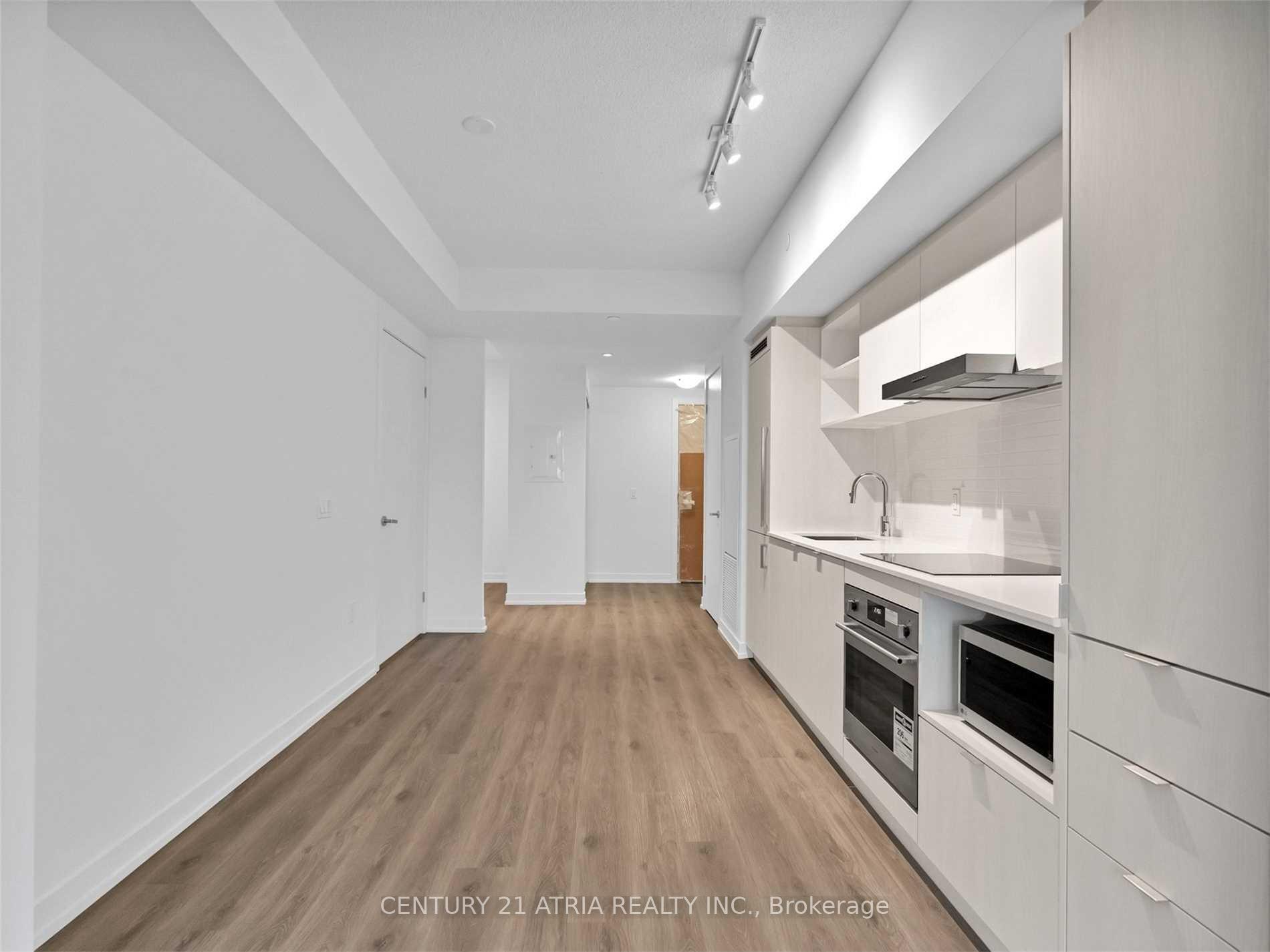 Property Photo:  138 Downes Street 3301  ON M5E 0E4 