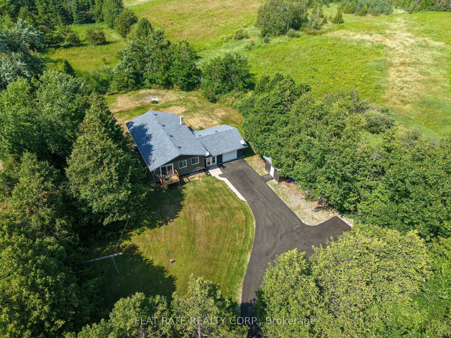 Property Photo: 400 Douglas Road ON K0L 3A0