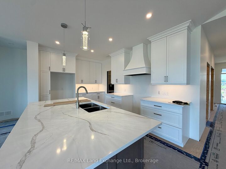 Property Photo: 288 Ridge Street ON N0H 2C3