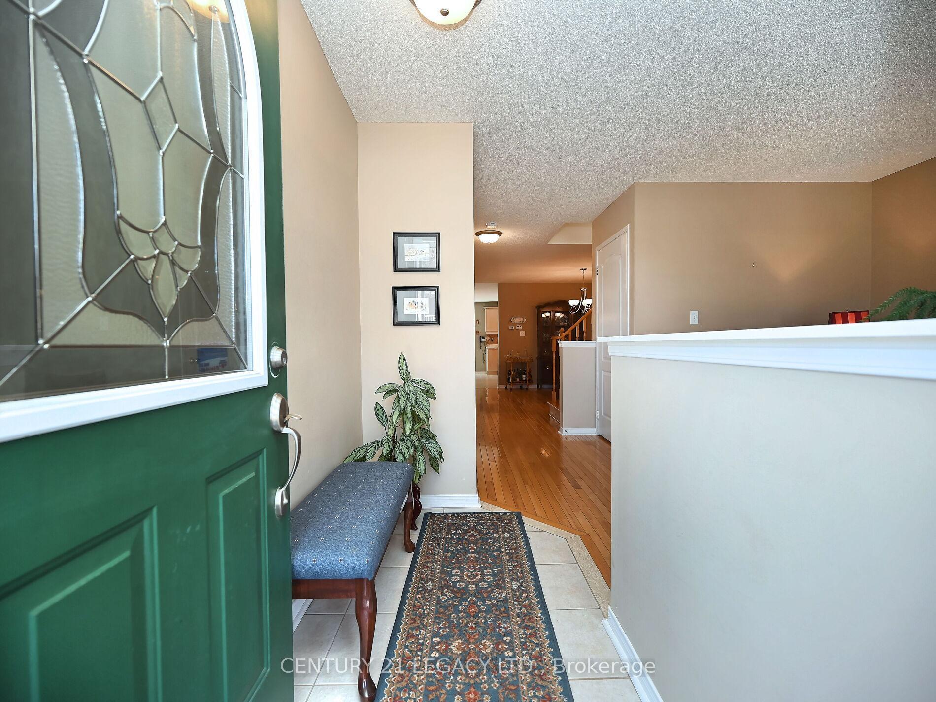 Property Photo: 32 Bluewater Crescent ON L7A 2H1