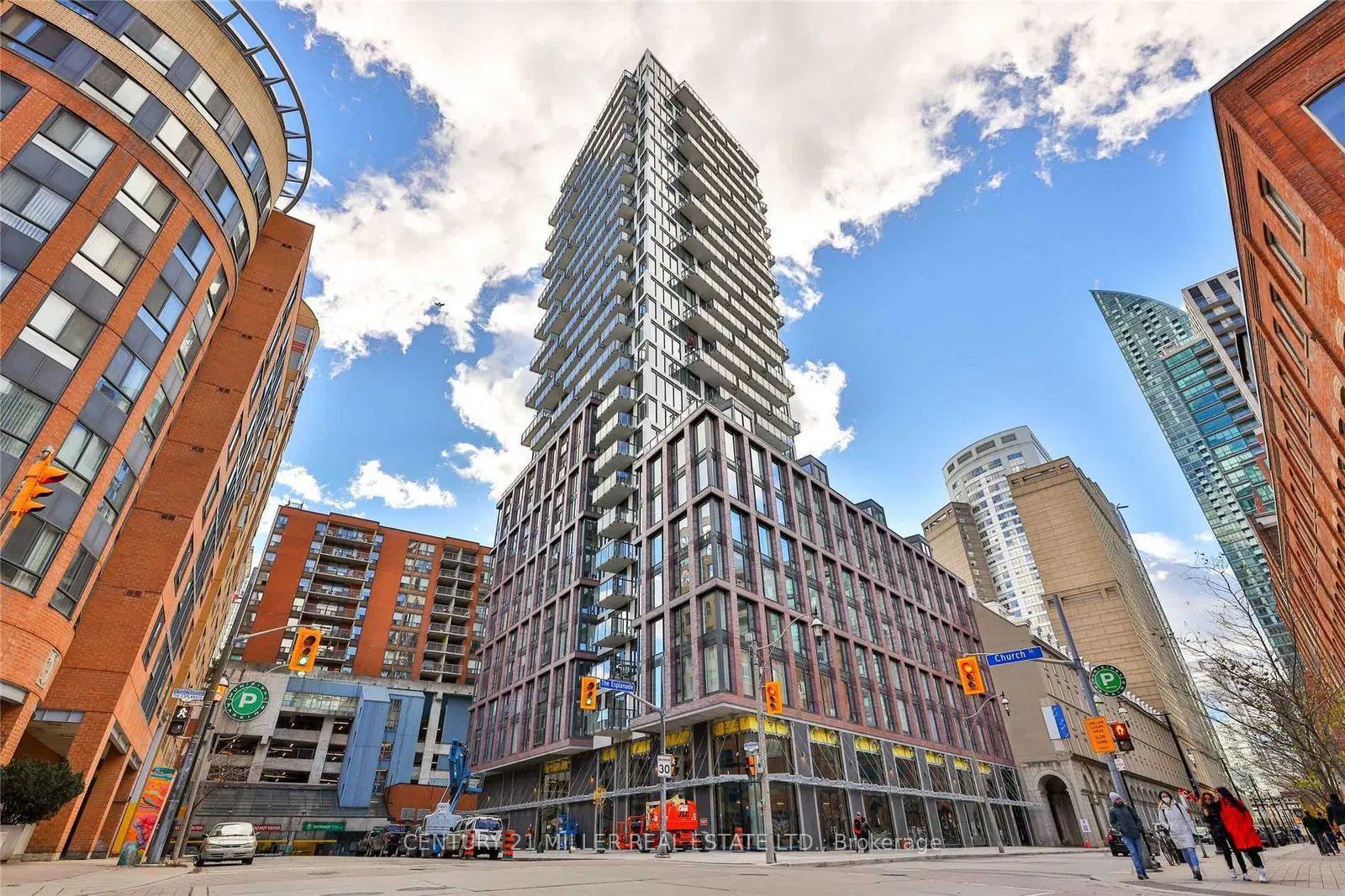 Photo de la propriété: 2A Church Street 211 ON M5E 0E1