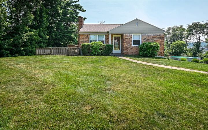 4130 Grandview Dr  Richland PA 15044 photo