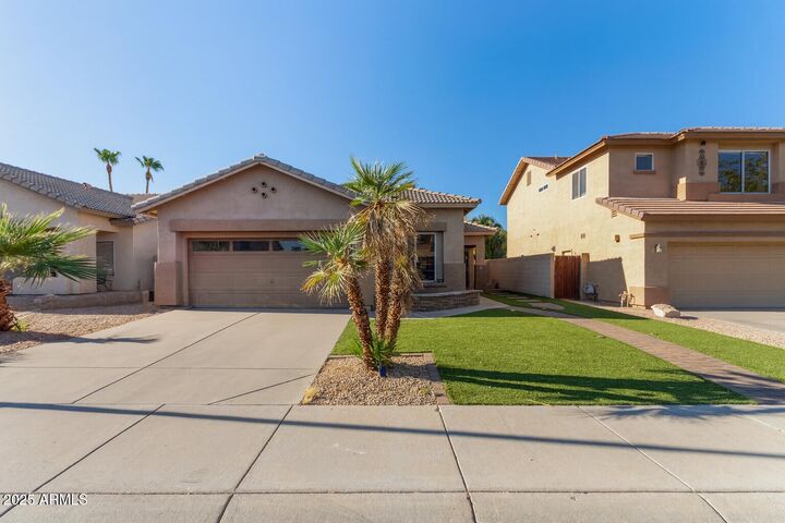 Property Photo: 14282 W Weldon Avenue AZ 85395
