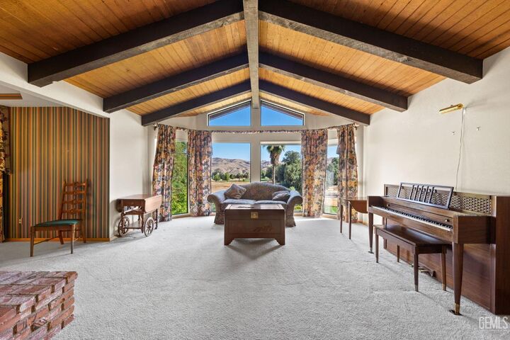 Property Photo: 12714 Cattle King Drive CA 93306