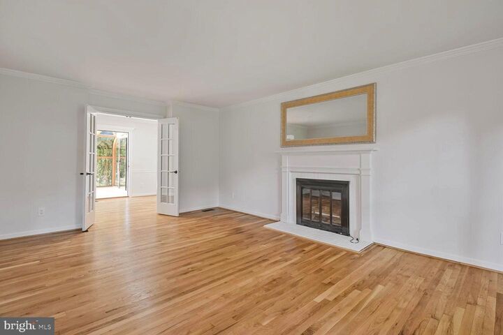 Property Photo:  15012 Carry Back  MD 20878 