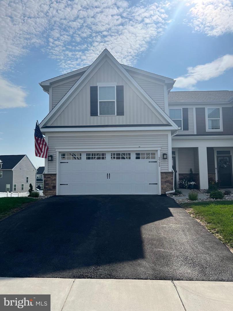 2320 Caroline Lane  Harrisburg PA 17110 photo