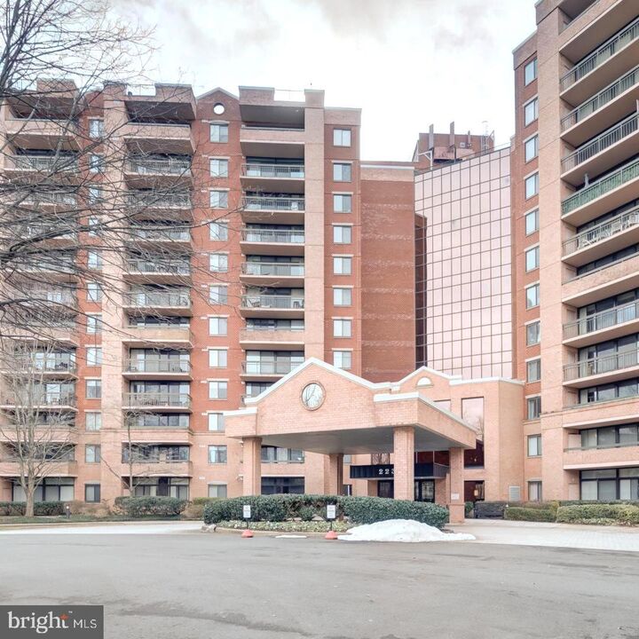 2230 George C Marshall Drive 1127  Falls Church VA 22043 photo