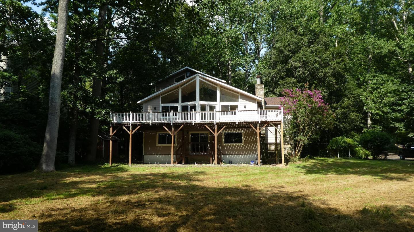 Property Photo: 3530 Morningside Drive VA 22031