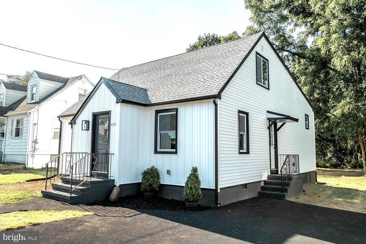 431 E Park Avenue  Maple Shade NJ 08052 photo