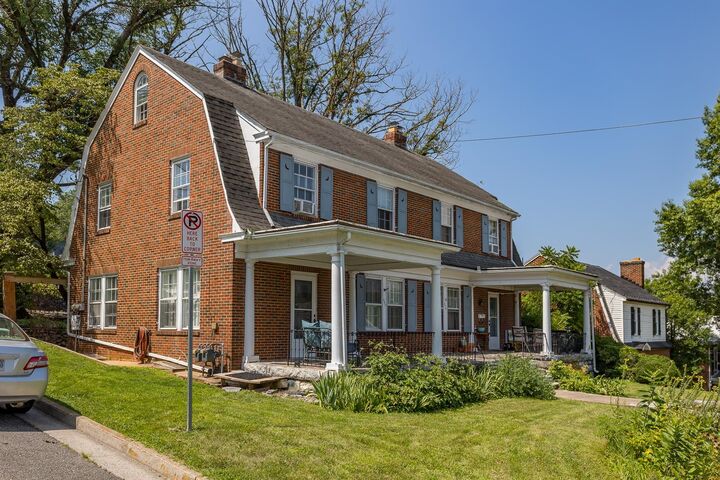 Property Photo:  355-357 Franklin St  VA 22801 