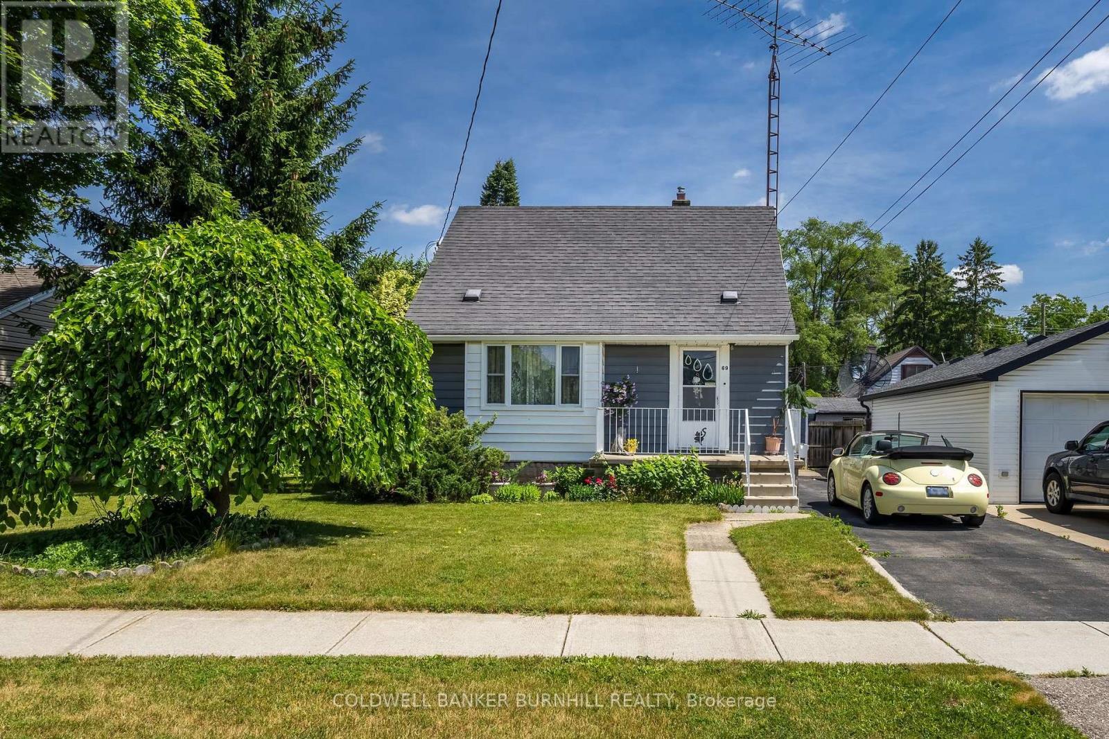 Photo de la propriété: 69 Alexander Drive ON N3T 5C6