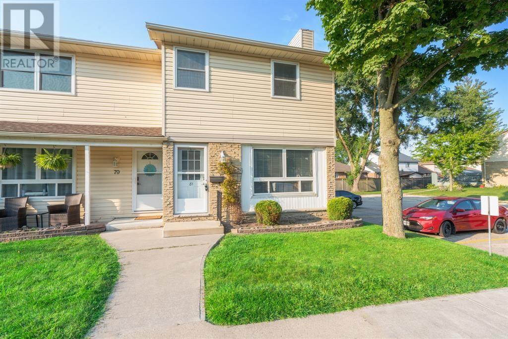 Photo de la propriété: 200 St Clair Boulevard 81 ON N0N 1G0