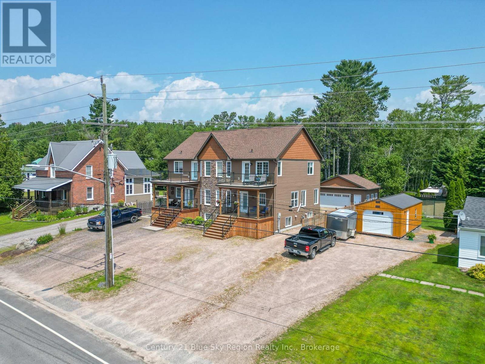 Property Photo:  552 Main Street South  ON P0H 1H0 