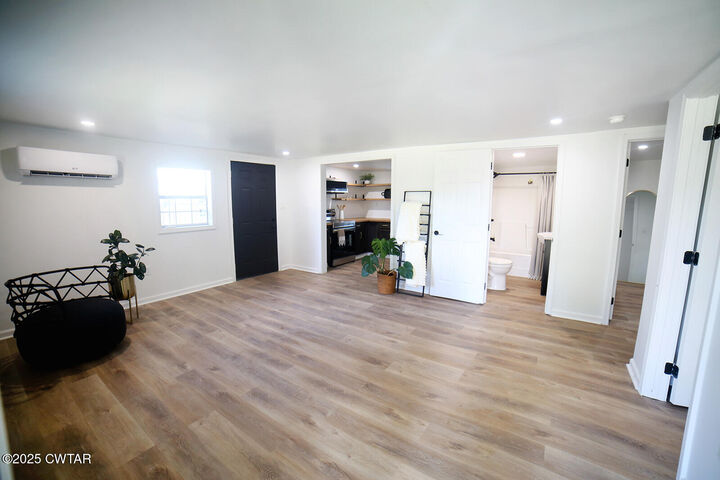 Property Photo: 308 Cottonwood Street TN 38301