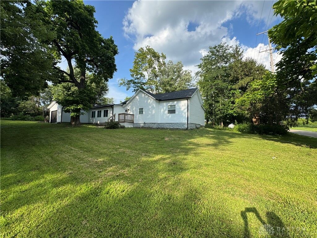 Property Photo:  5540 Broadway Road  OH 45502 