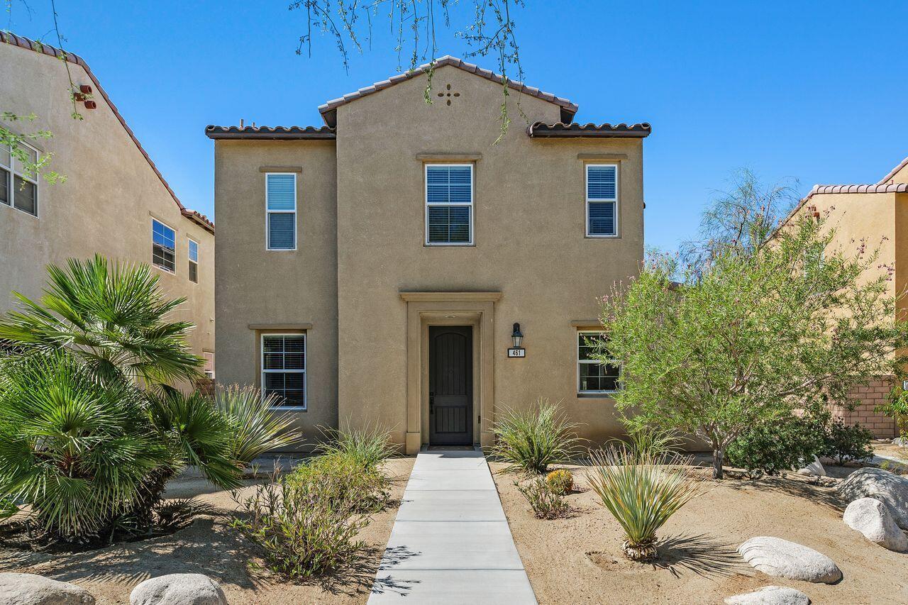 Property Photo:  461 Paseo Del Corazon  CA 92211 