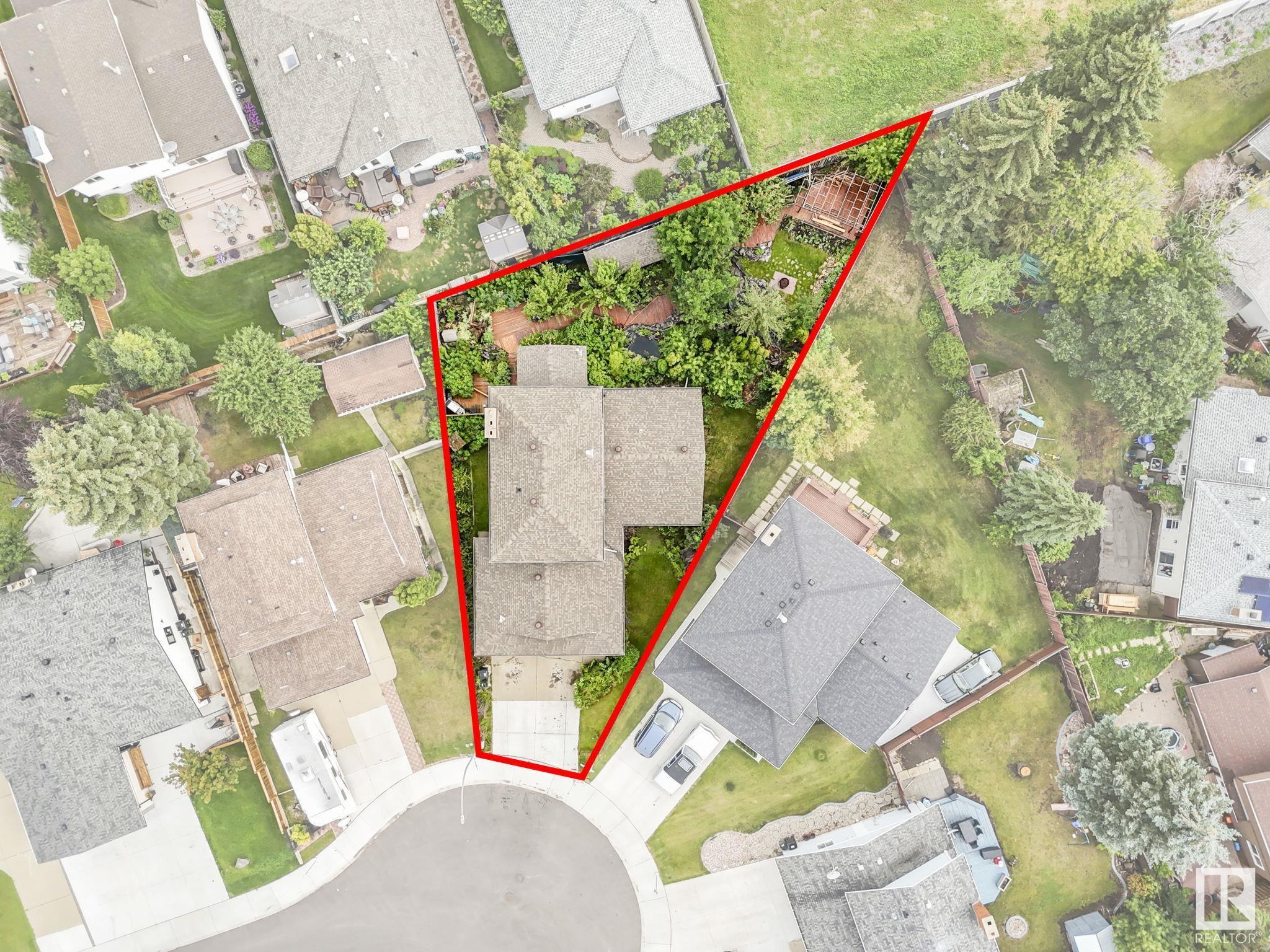 Property Photo: 10206 173A Avenue NW AB T5X 3X2
