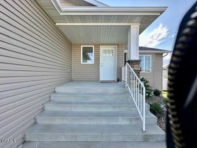 Property Photo: 4800 Windsor Street ND 58503