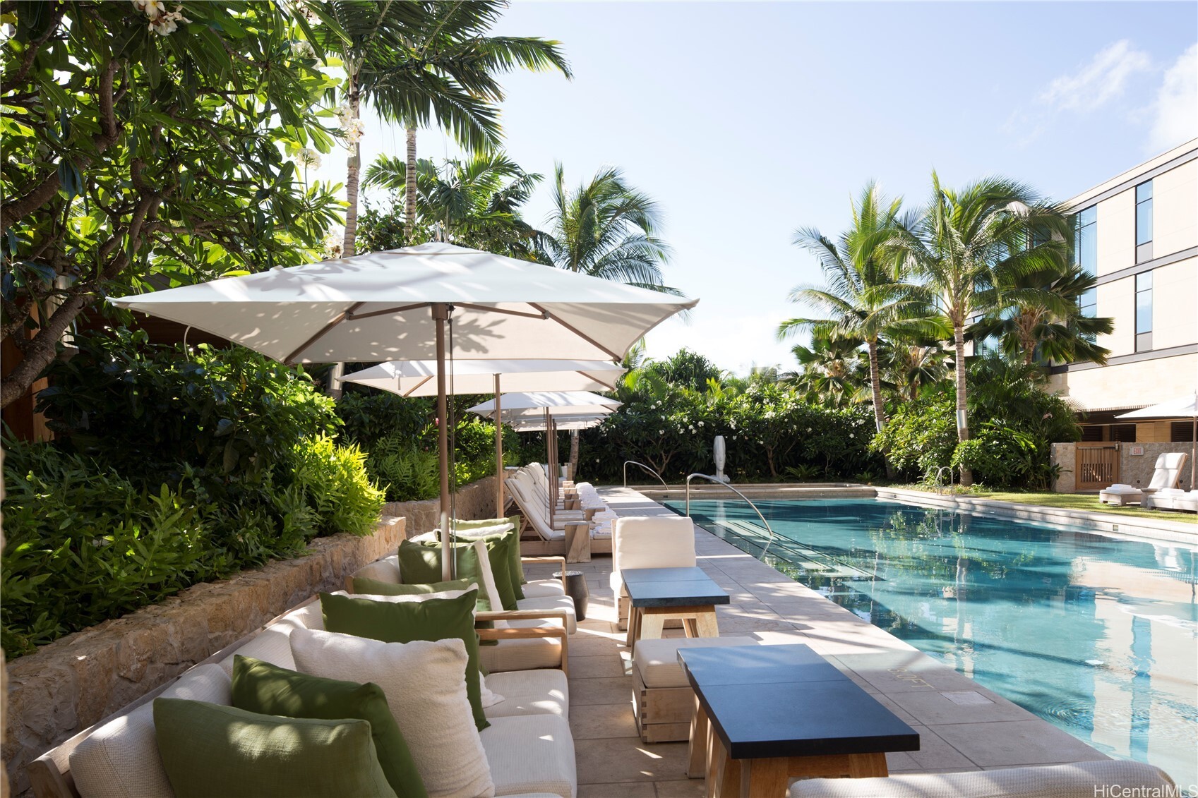 Property Photo:  1388 Ala Moana Boulevard 6504  HI 96814 