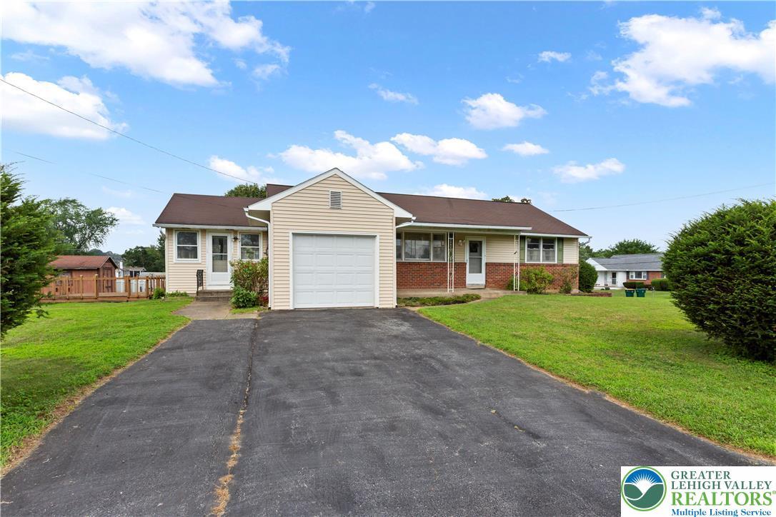 Property Photo: 3801 Virginia Street PA 18045