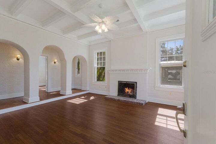 Property Photo:  455 Acacia Drive  FL 34234 