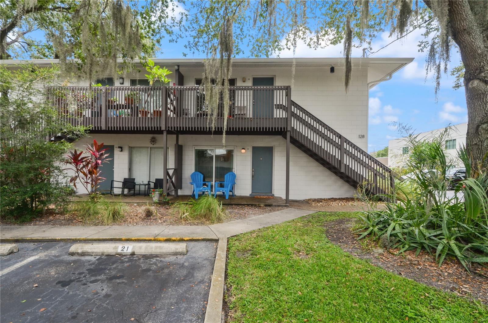Property Photo:  128 W America Street 21  FL 32801 