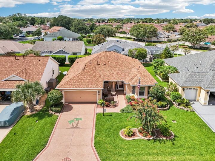 2415 Morven Park Way  The Villages FL 32162 photo
