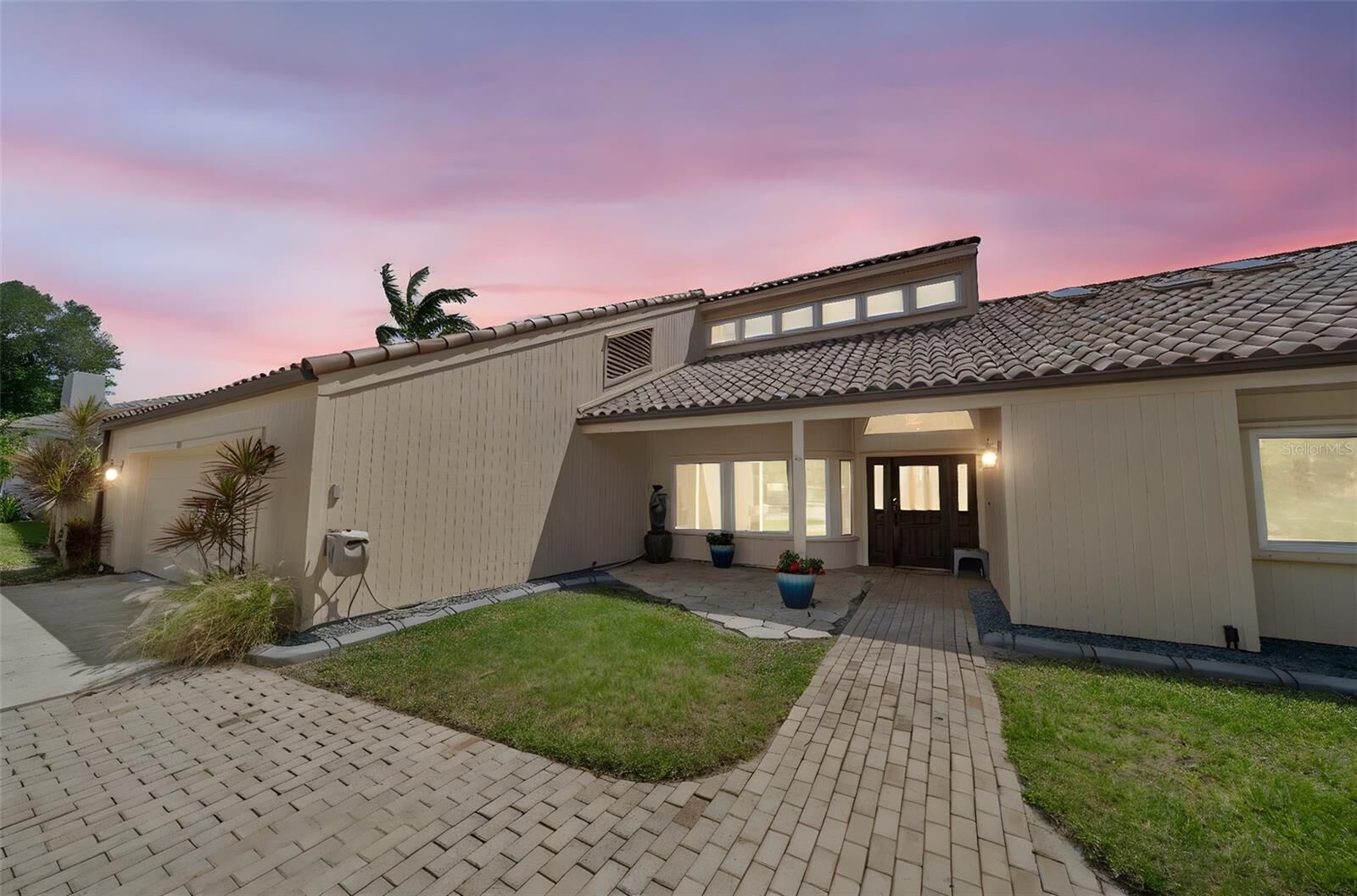 Property Photo:  407 Rio Palma S  FL 32903 