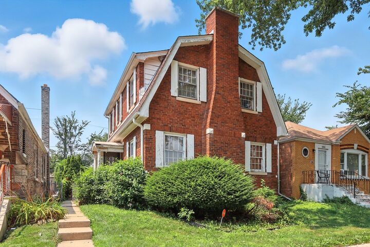 Property Photo:  12220 S La Salle Street  IL 60628 